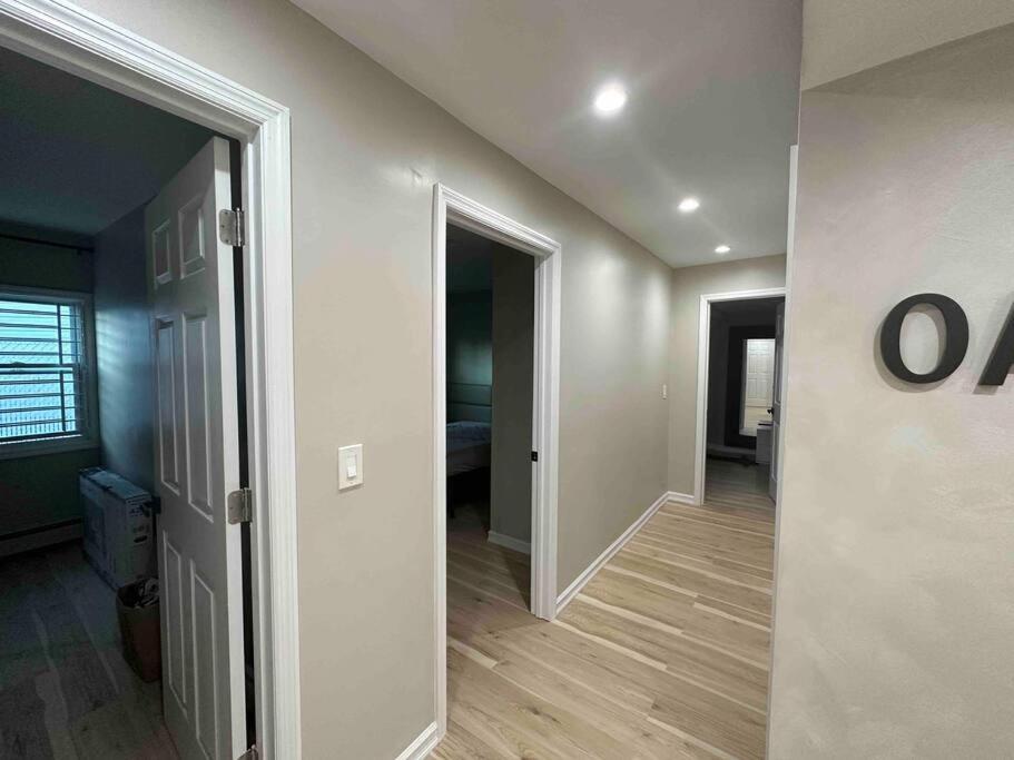 Spacious 3br Detach House W/parking In Quiet Area Holiday home